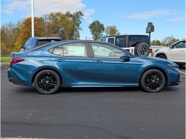 New 2026 Toyota Camry SE w/ Convenience Package image 8