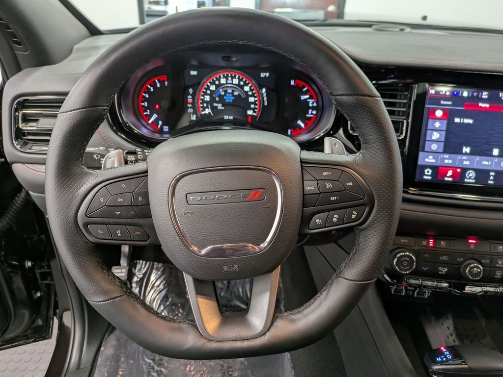 Used 2025 Dodge Durango GT AWD/4WD image 19