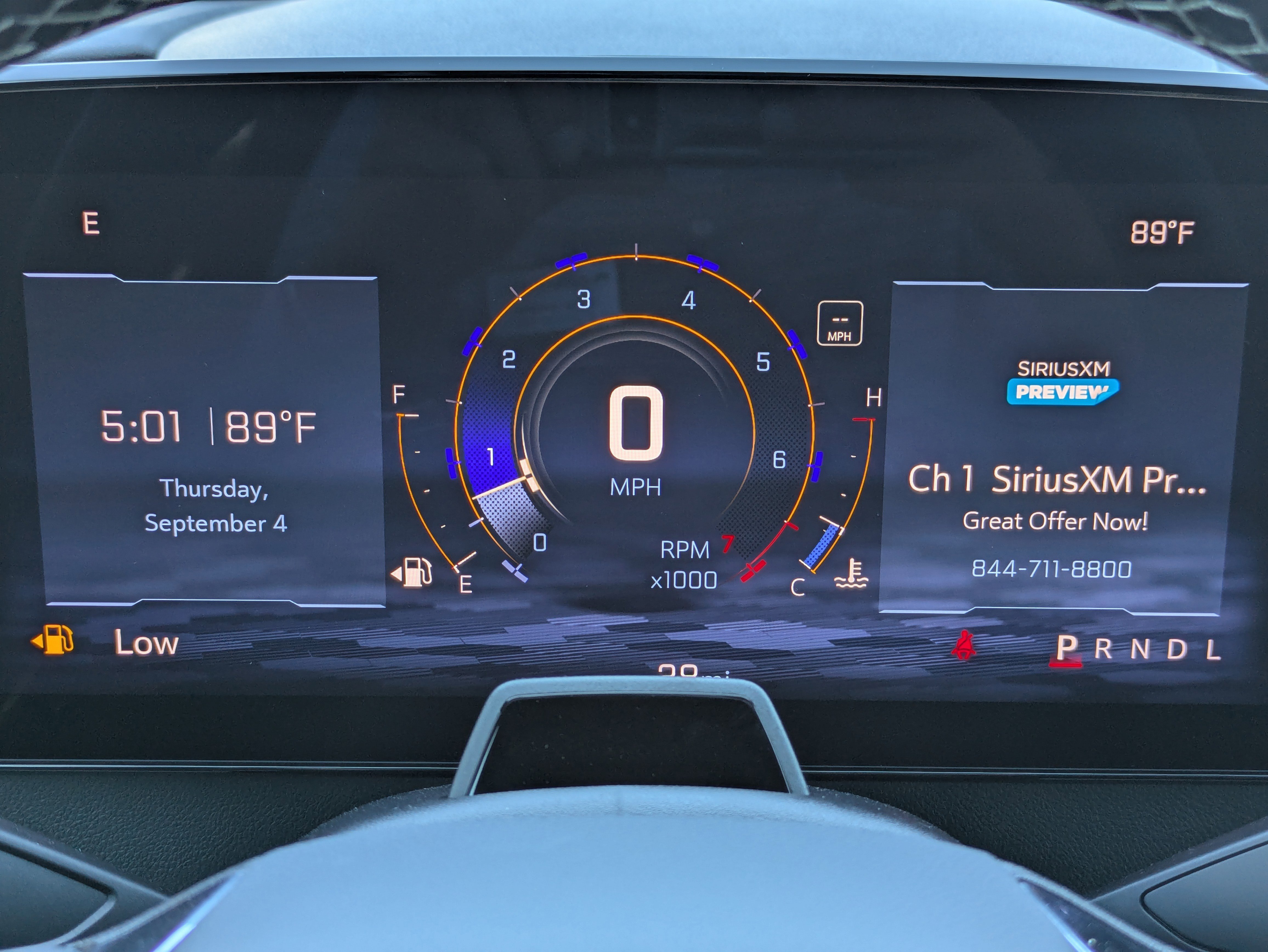 New 2025 Chevrolet Traverse LT w/ Enhanced Driving Package FWD image 19