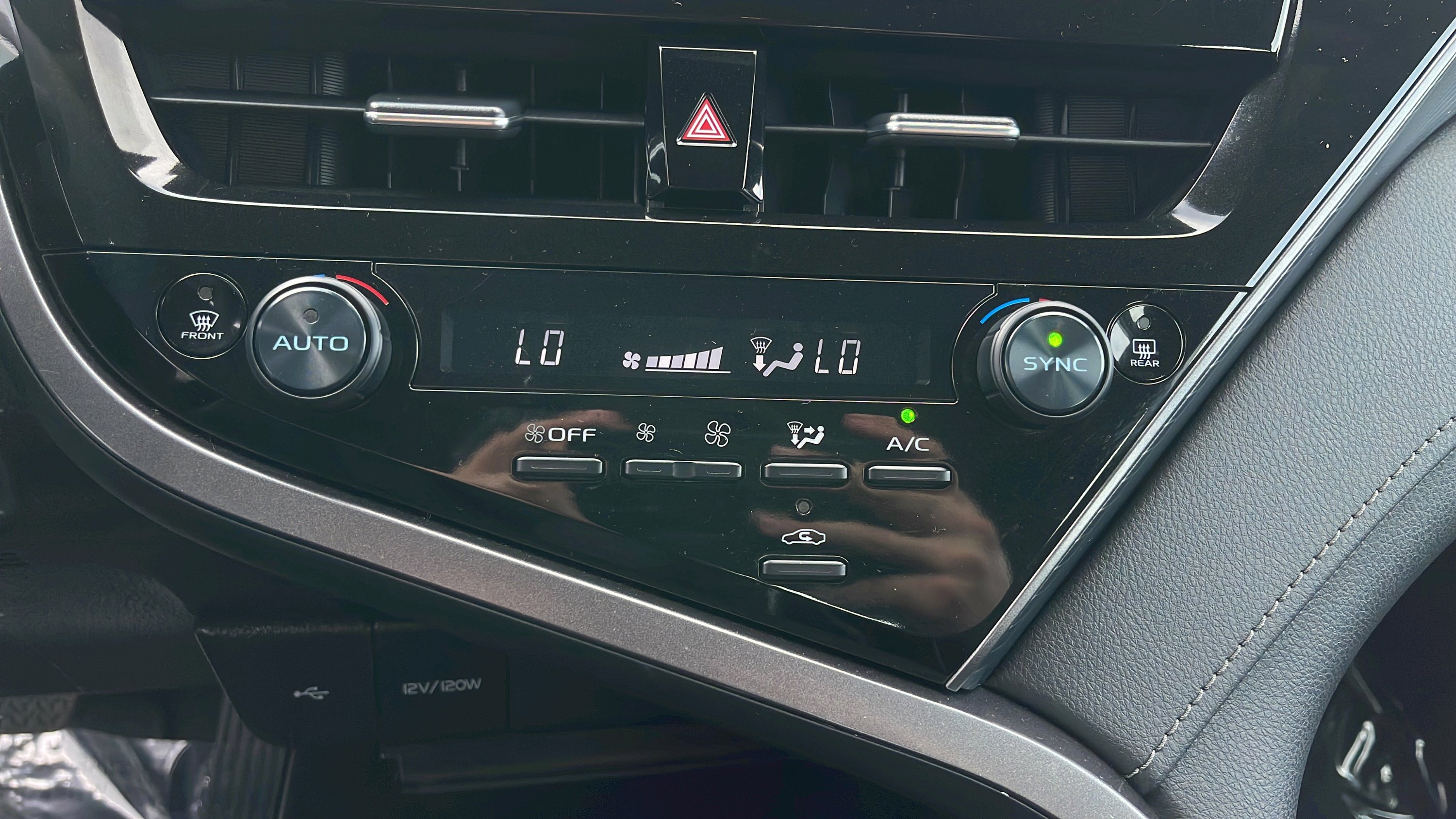 Used 2024 Toyota Camry LE image 17