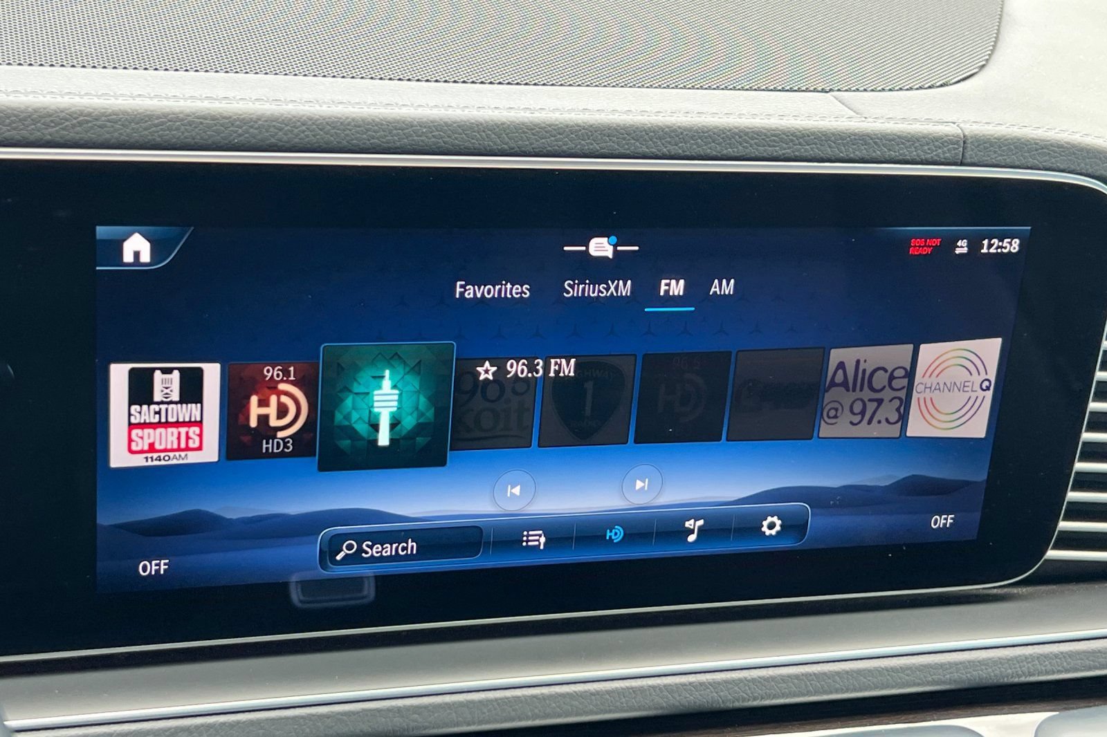 Used 2025 Mercedes-Benz GLS 450 4MATIC image 22