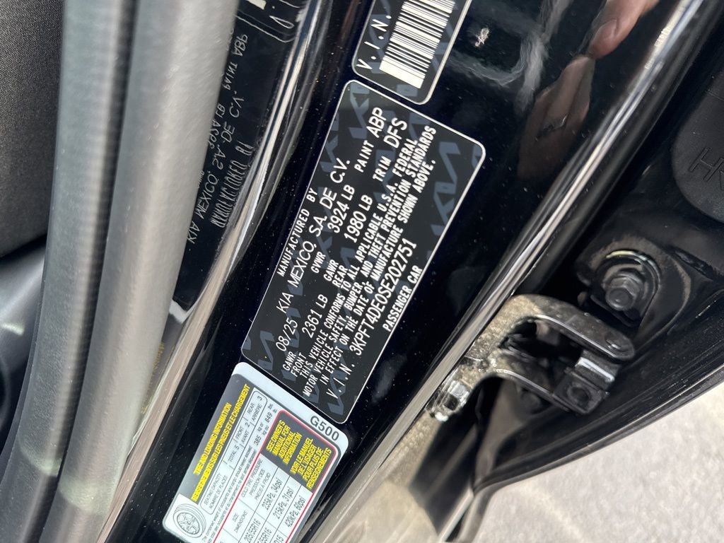 New 2025 Kia K4 LXS image 20