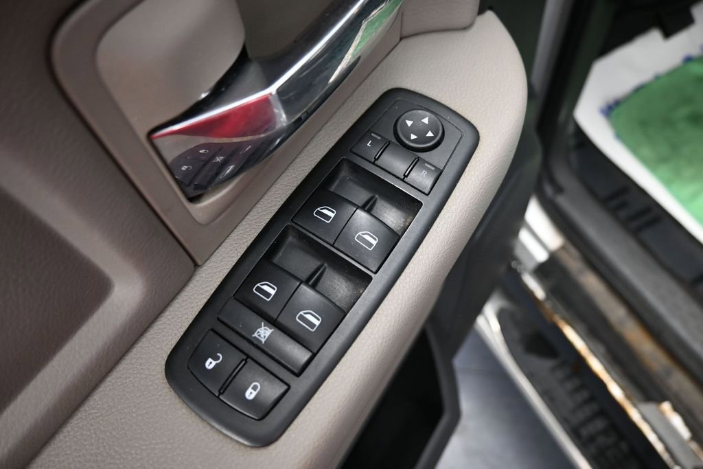 Used 2010 Dodge Ram 1500 Truck SLT w/ SLT Plus D←cor Group AWD/4WD image 26