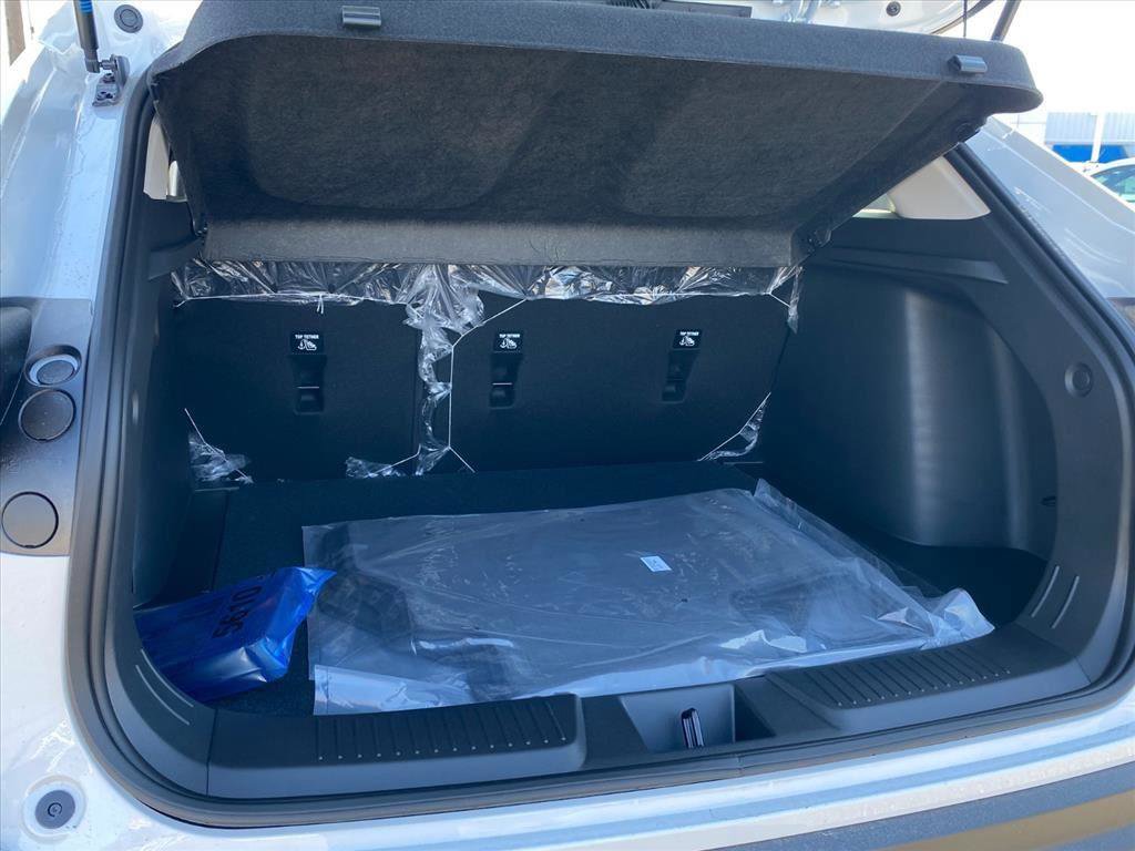 New 2026 Chevrolet Trax LT image 17