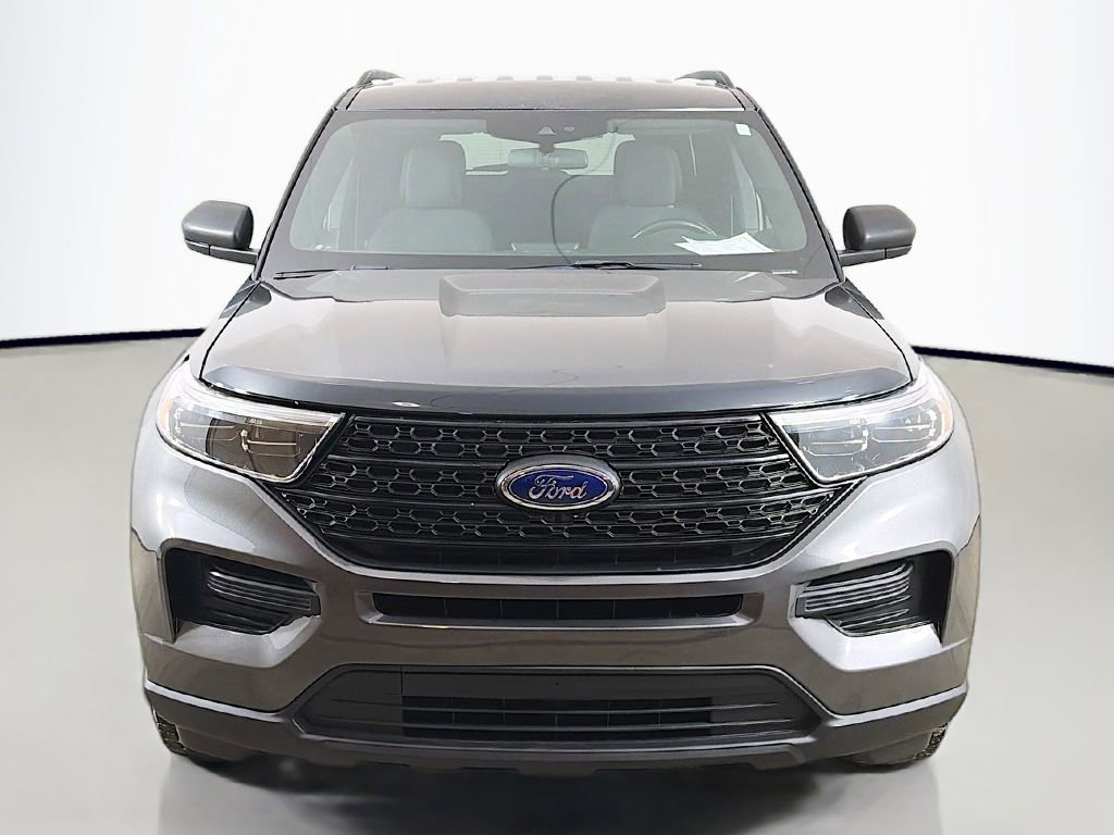 Used 2020 Ford Explorer XLT image 9