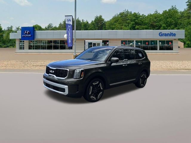 Used 2024 Kia Telluride EX AWD/4WD image 3