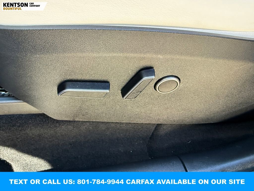 Used 2023 Tesla Model Y Long Range image 31