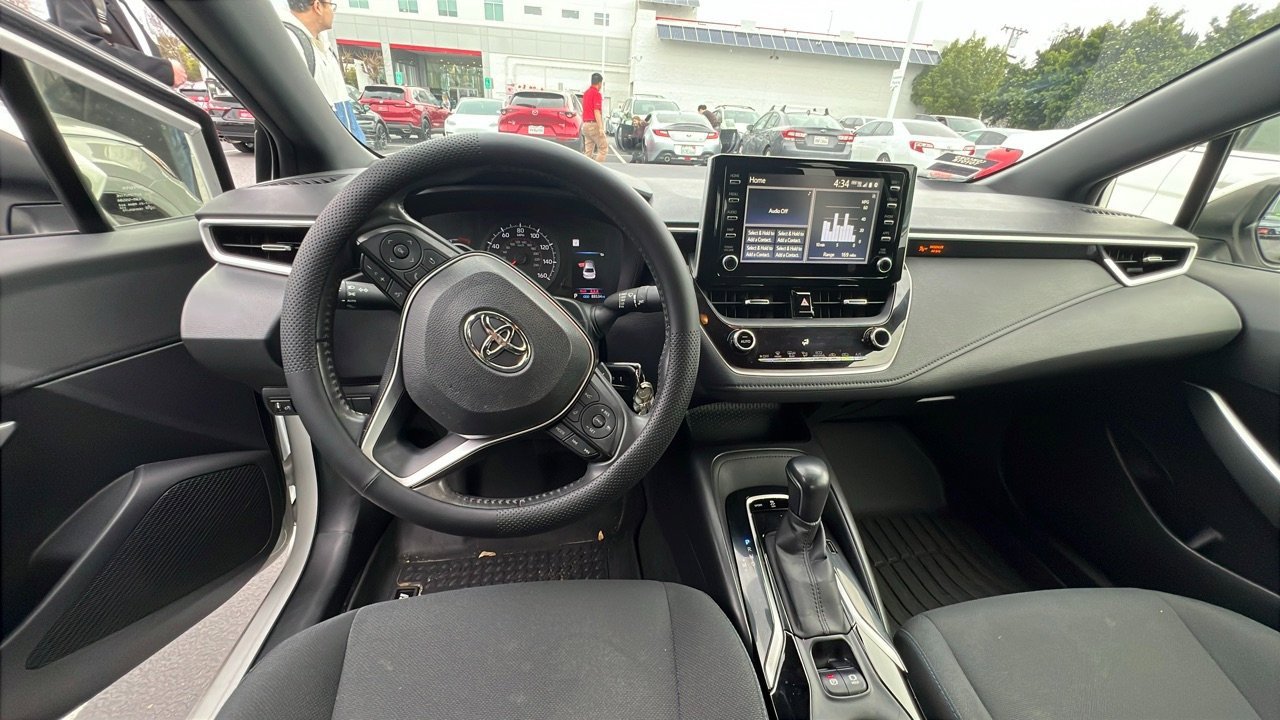 Certified 2020 Toyota Corolla SE image 4