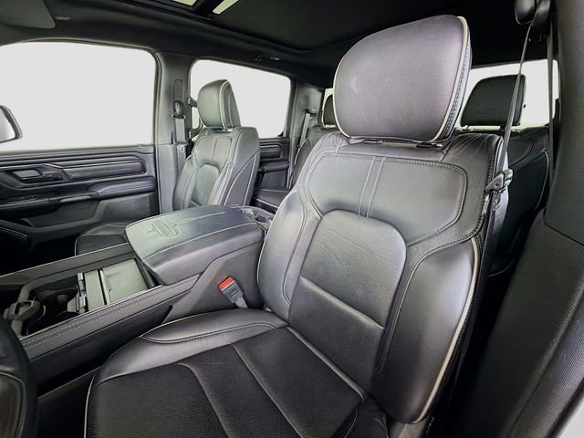 Used 2022 RAM 1500 Limited AWD/4WD image 11