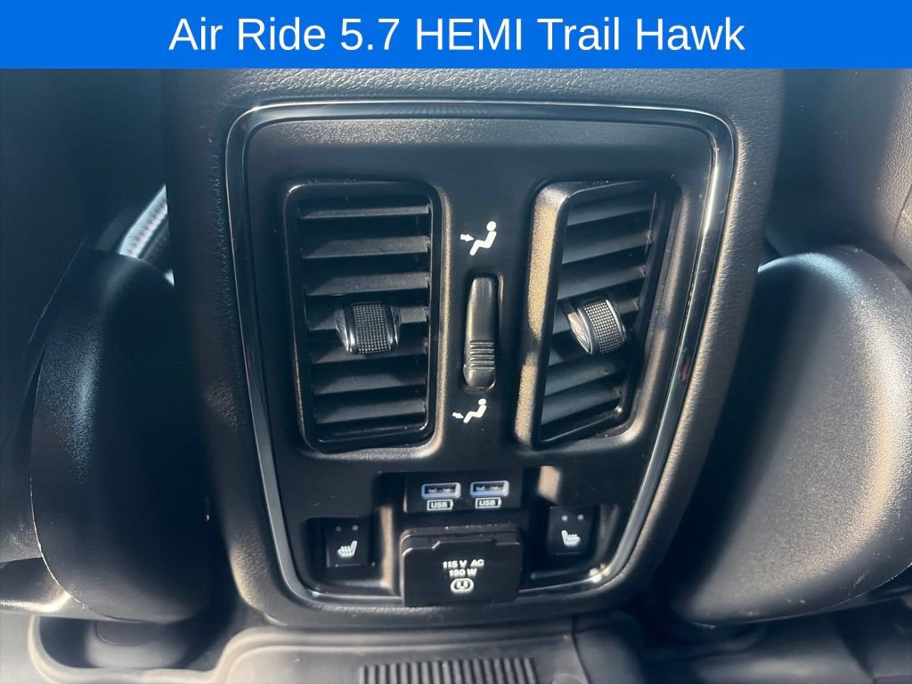 Used 2021 Jeep Grand Cherokee Trailhawk w/ Premium Lighting Group AWD/4WD image 23