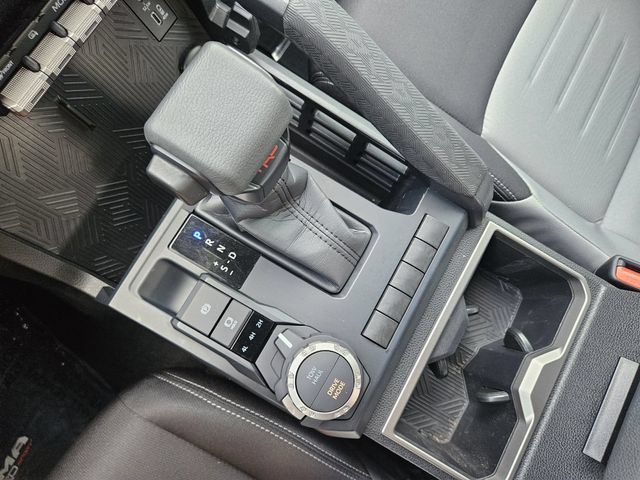 Used 2025 Toyota Tacoma TRD Sport AWD/4WD image 20