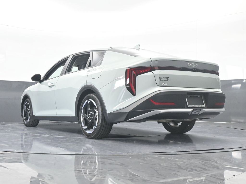 Used 2025 Kia K4 EX image 58