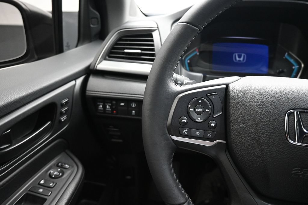 Used 2023 Honda Odyssey EX-L image 22