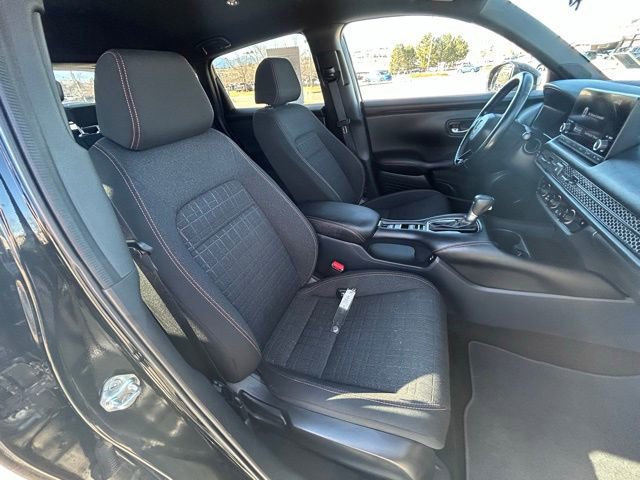 Used 2025 Honda HR-V Sport image 29