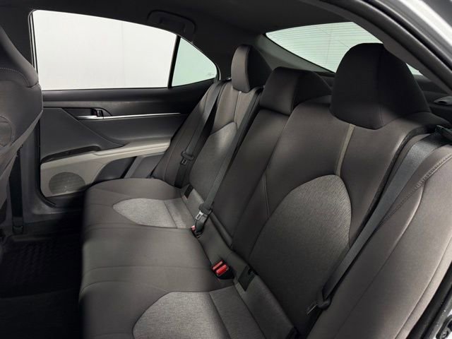 Used 2023 Toyota Camry LE image 16