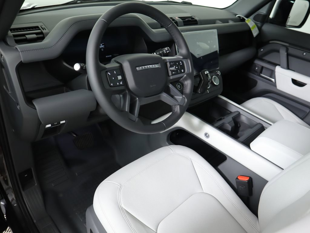 New 2026 Land Rover Defender 110 S image 9