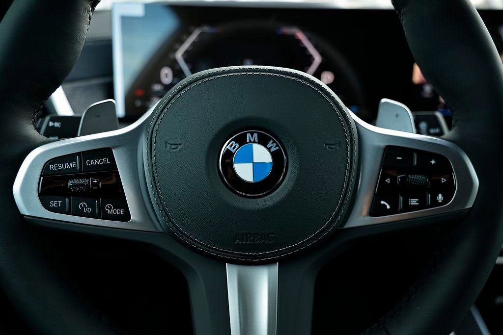 New 2026 BMW X5 xDrive40i w/ M Sport Package image 32