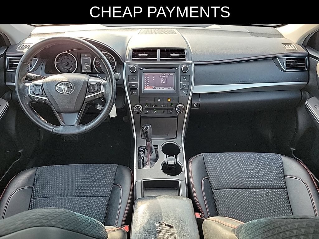Used 2015 Toyota Camry SE w/ Moonroof Package FWD image 7