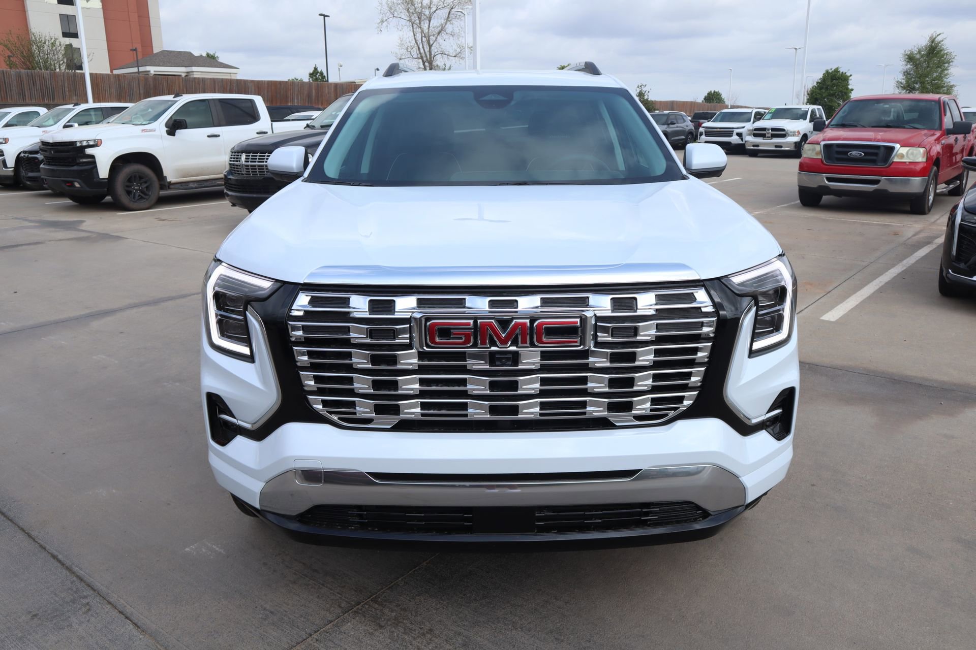 New 2026 GMC Terrain Denali image 9