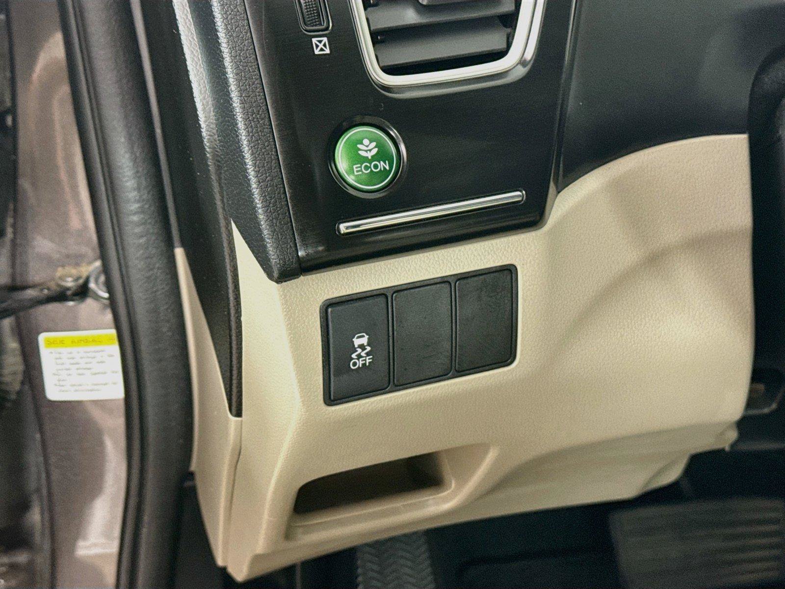 Used 2015 Honda Civic EX image 14
