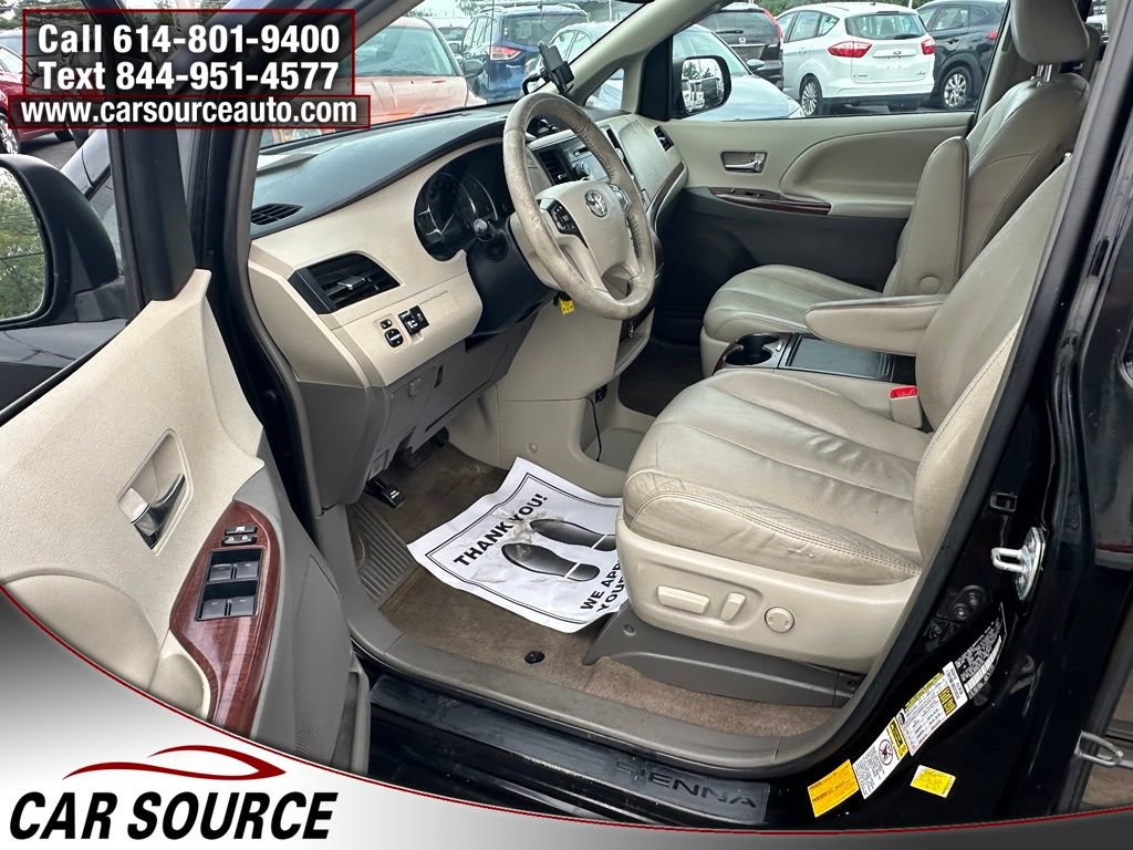 Used 2013 Toyota Sienna XLE AWD/4WD image 8