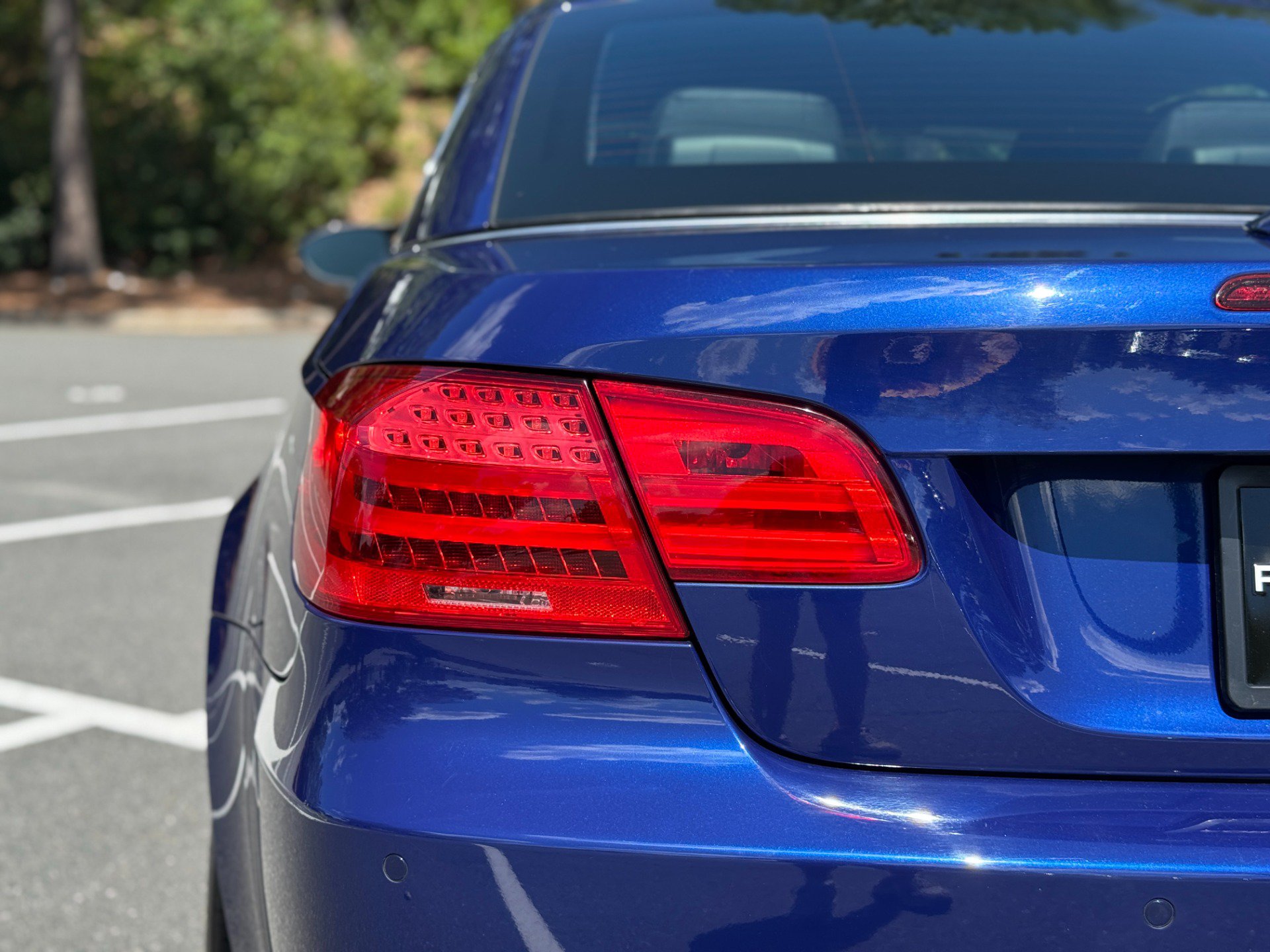 Used 2012 BMW M3 Convertible RWD image 23
