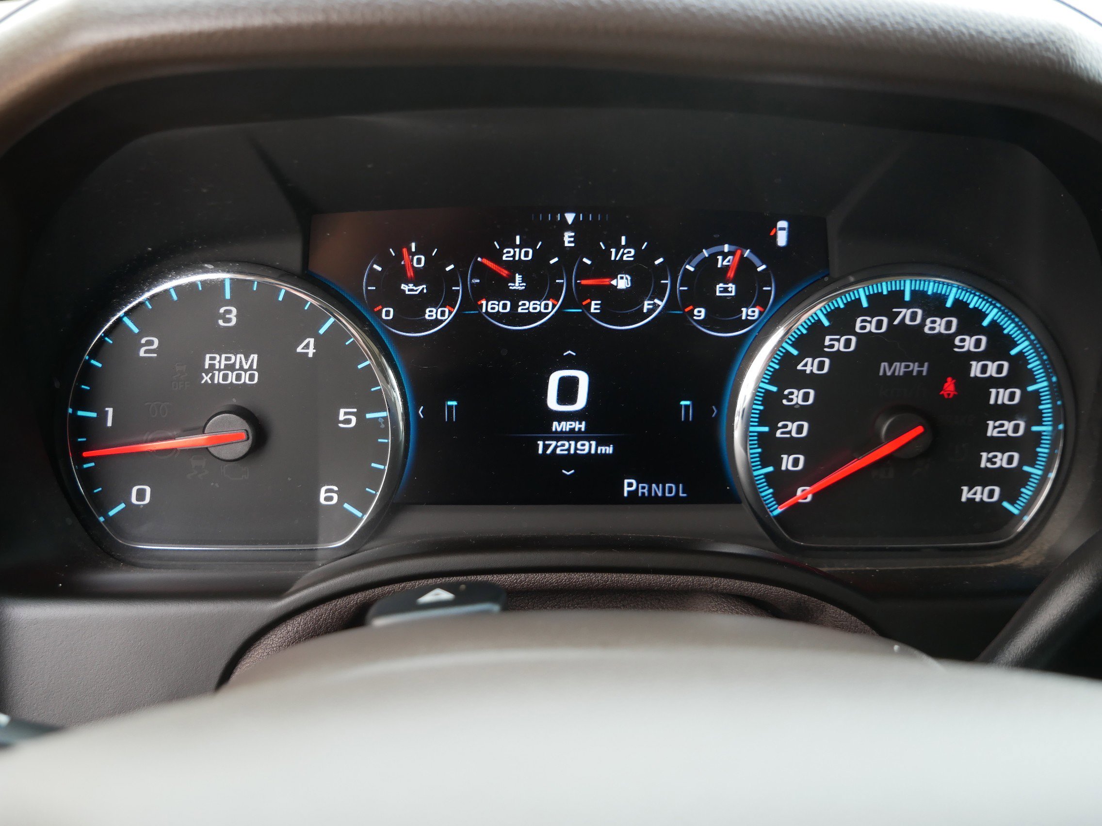 Used 2017 Chevrolet Suburban Premier AWD/4WD image 12