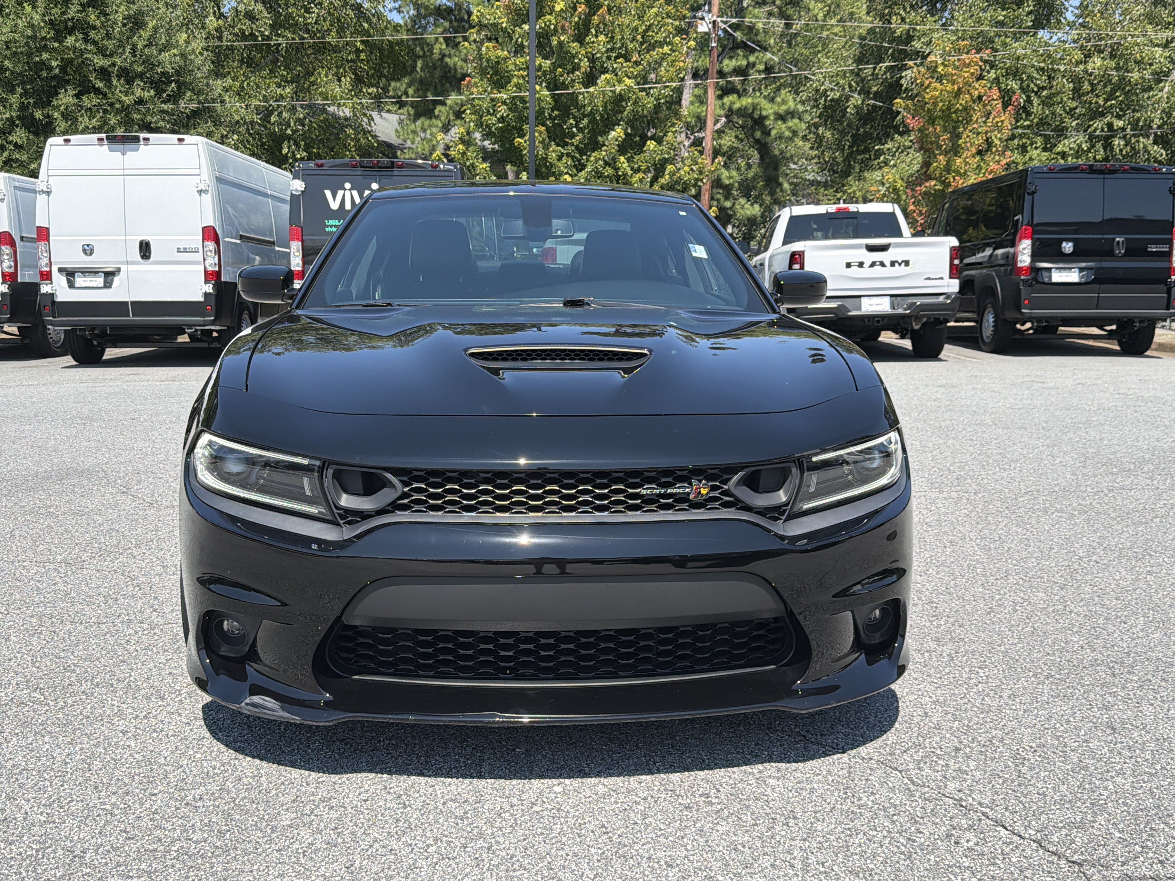 Used 2023 Dodge Charger Scat Pack w/ Plus Group RWD image 2