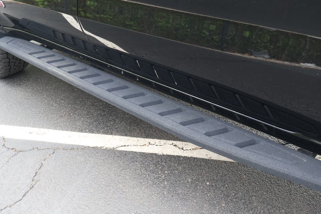 Used 2022 GMC Sierra 1500 AT4 w/ AT4 Premium Package image 16