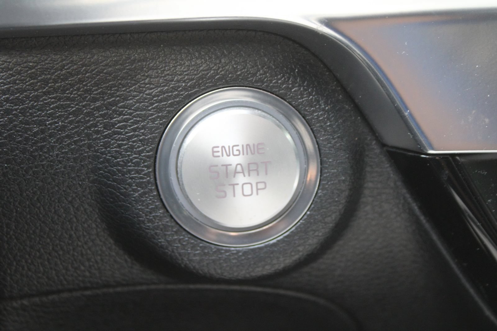 Certified 2024 Kia Telluride SX Prestige X-Line AWD/4WD image 39