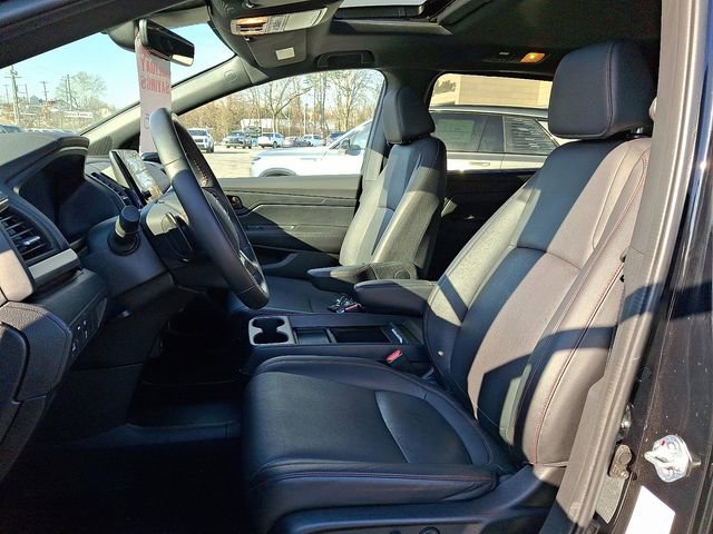 Used 2024 Honda Odyssey Sport image 16