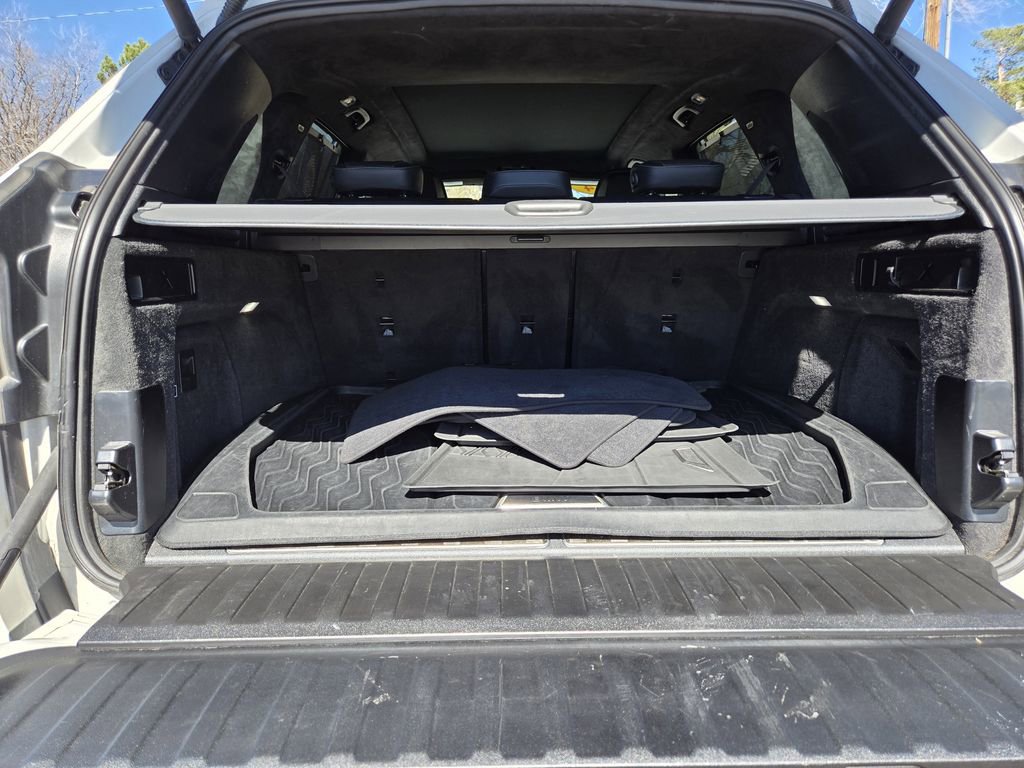 Used 2024 BMW X5 xDrive50e w/ Executive Package image 33