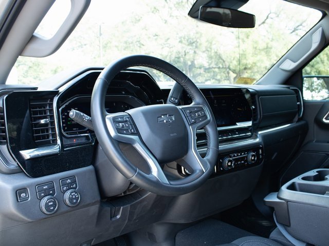 Used 2024 Chevrolet Silverado 1500 RST image 10