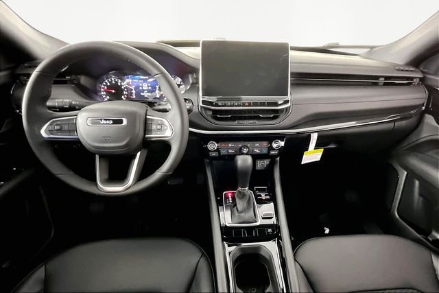 New 2026 Jeep Compass Latitude AWD/4WD image 6