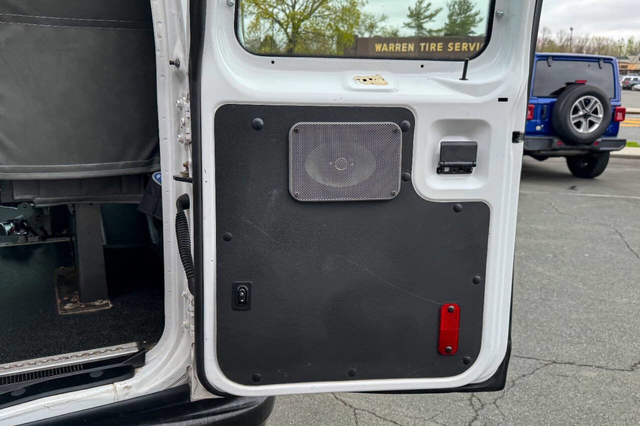 Used 2011 Ford E-350 and Econoline 350 Extended Super Duty w/ PWR Group RWD image 26