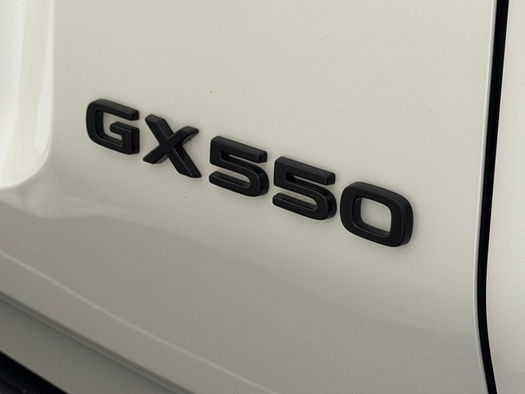 Used 2024 Lexus GX 550 w/ Accessory Package (Z1) AWD/4WD image 21