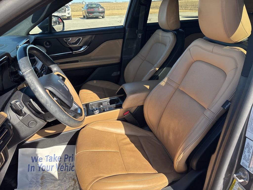 Used 2021 Lincoln Corsair Reserve image 31