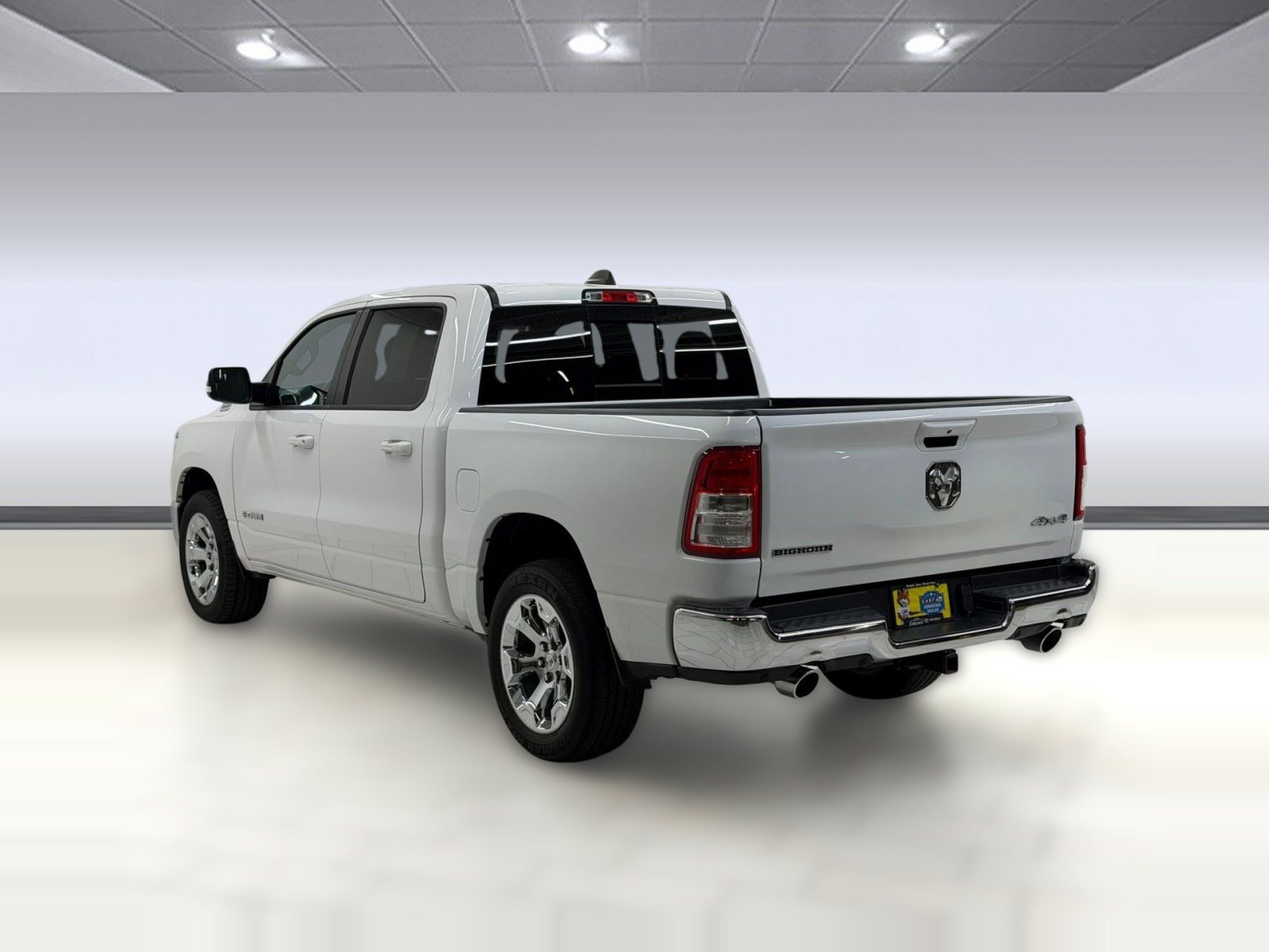 Used 2022 RAM 1500 Big Horn AWD/4WD image 2