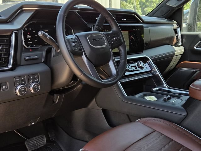 Used 2026 GMC Sierra 3500 Denali Ultimate AWD/4WD image 40