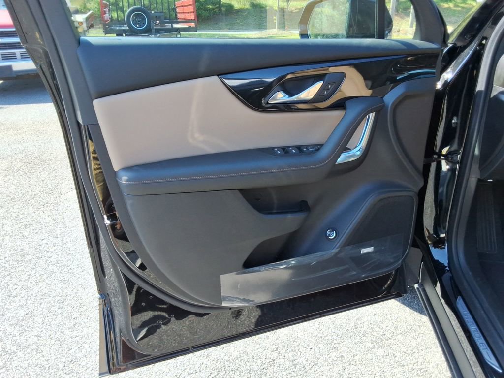 New 2025 Chevrolet Blazer Premier w/ Driver Confidence II Package FWD image 21