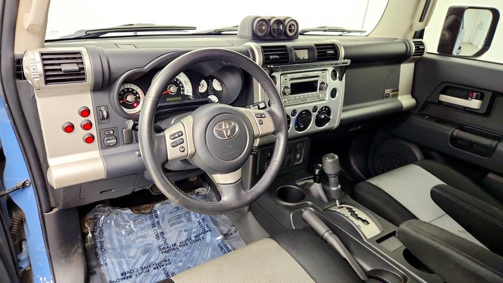 Used 2014 Toyota FJ Cruiser 4WD w/ Trail Teams Ultimate Edition image 11
