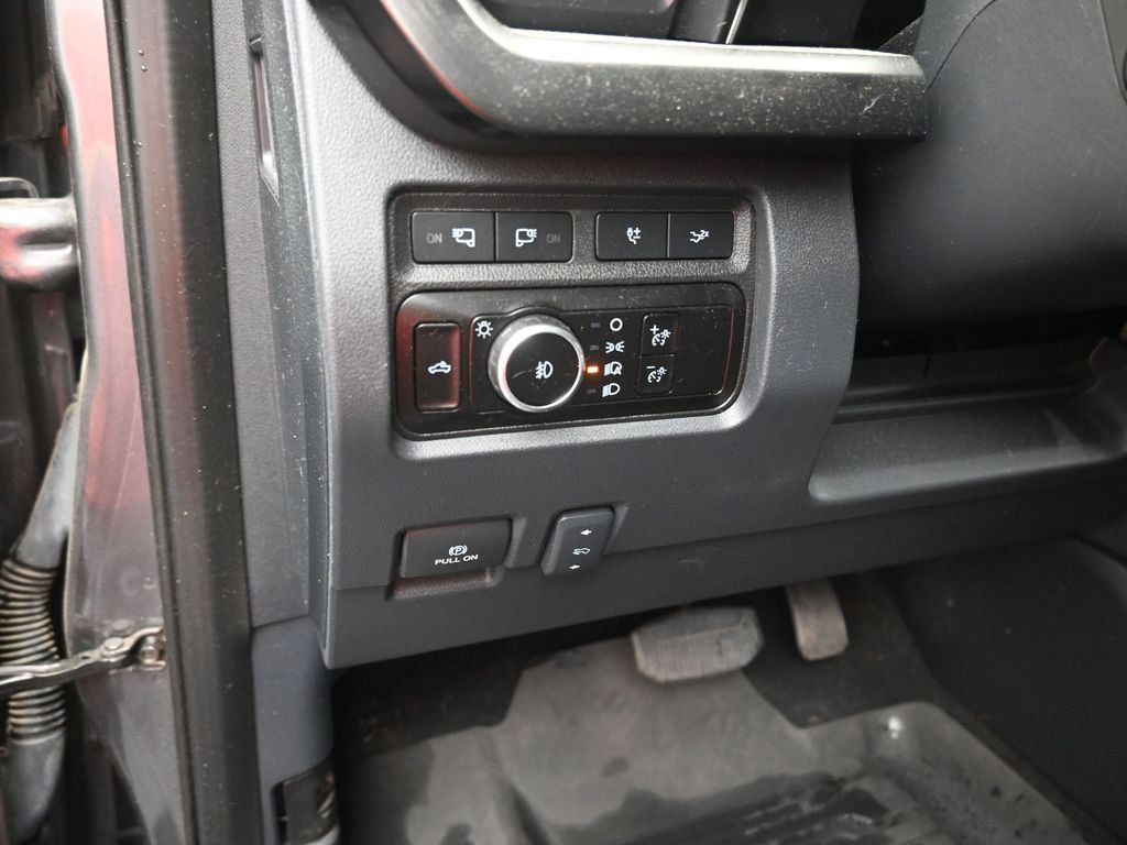 Certified 2023 Ford F250 Lariat w/ Lariat Ultimate Package AWD/4WD image 7