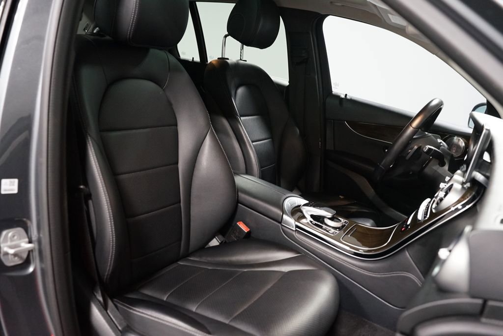 Used 2016 Mercedes-Benz GLC 300 image 28