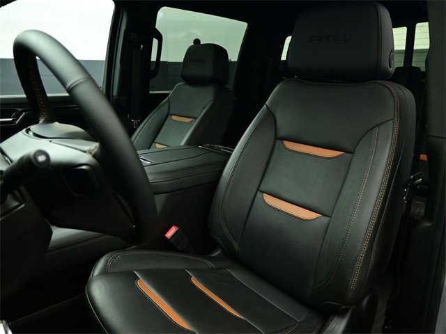 Used 2024 GMC Sierra 3500 AT4 w/ AT4 Premium Plus Package image 17