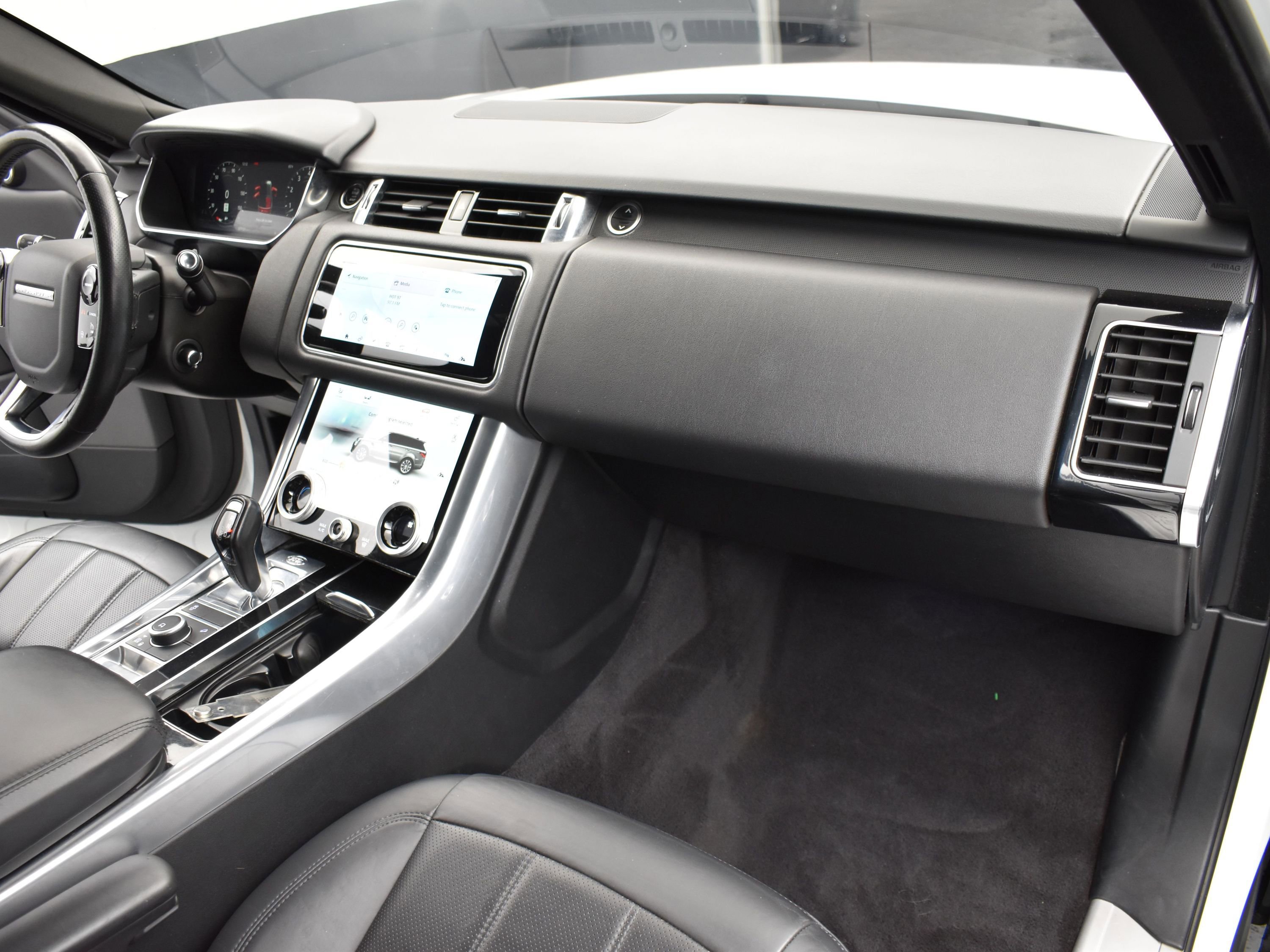 Used 2019 Land Rover Range Rover Sport HSE image 6