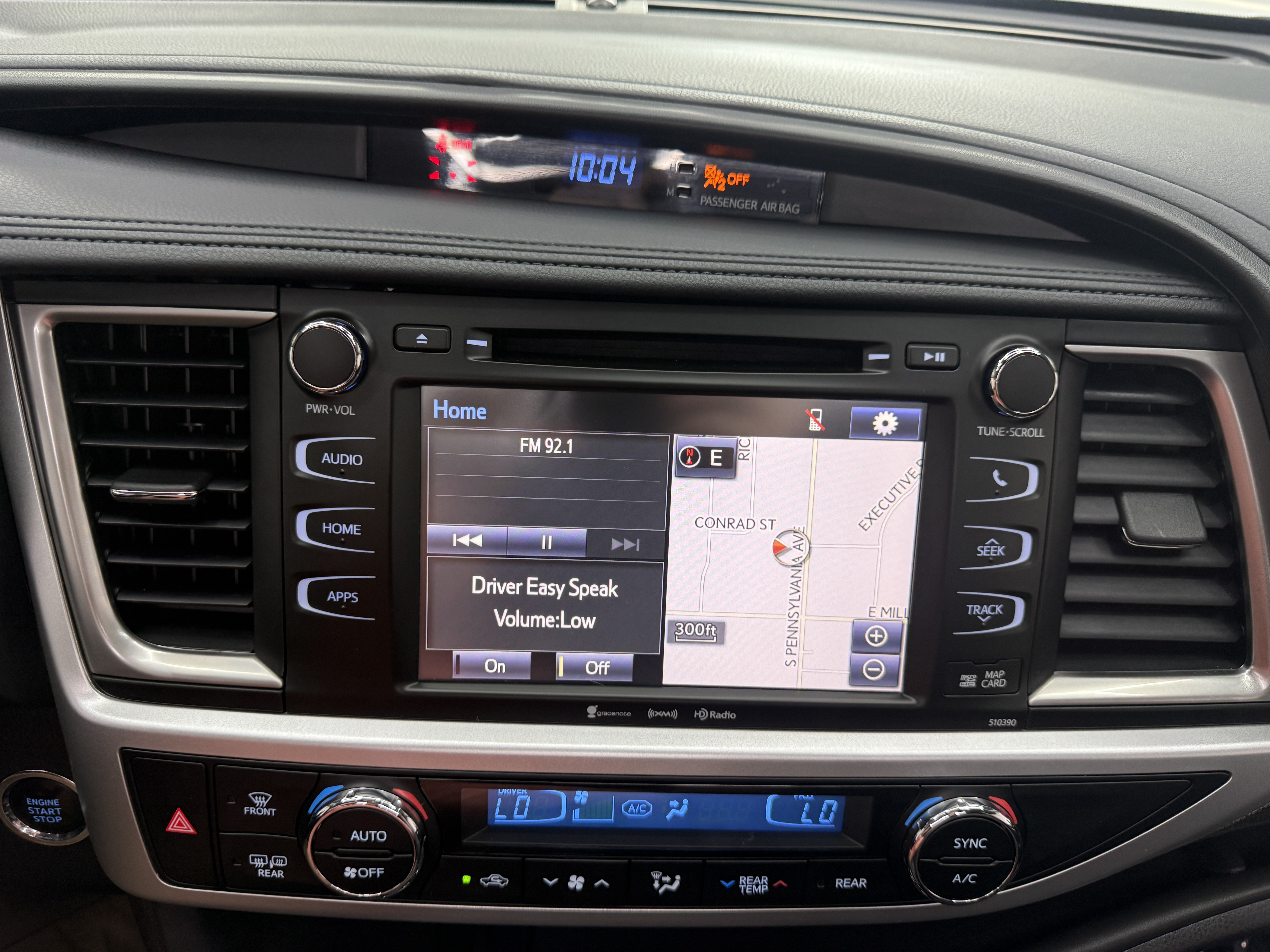 Used 2019 Toyota Highlander XLE AWD/4WD image 15