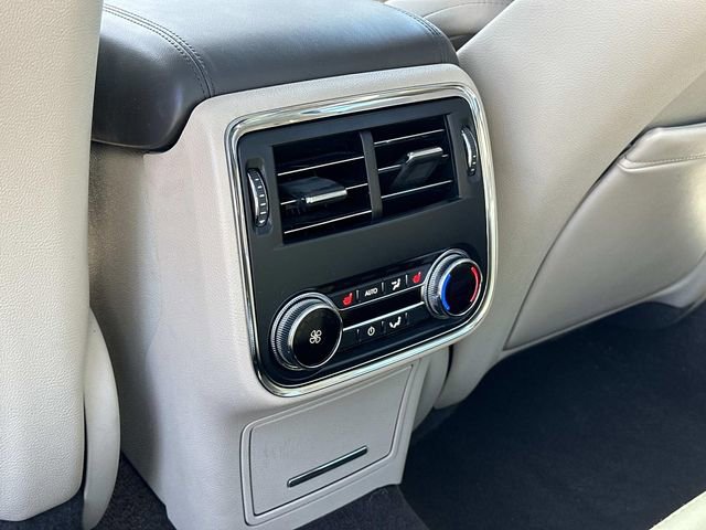 Used 2019 Lincoln Continental Reserve image 17