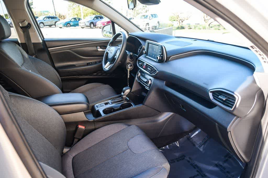 Used 2019 Hyundai Santa Fe SE FWD image 15