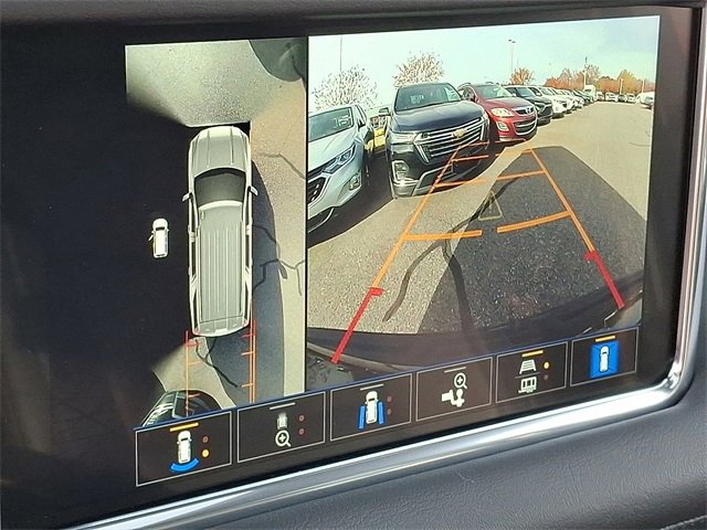 Used 2023 GMC Yukon XL Denali image 16