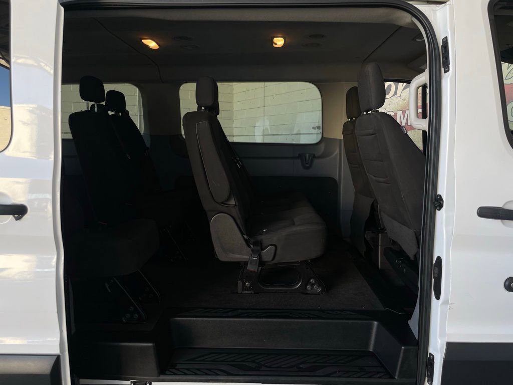 Used 2018 Ford Transit 350 XLT image 16